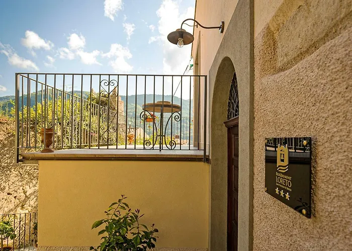 Loreto فندق مبيت وإفطار *