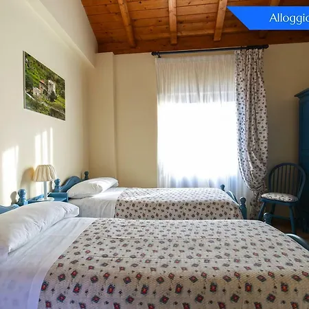 ベッド・アンド・ブレックファスト Loreto Sant'Angelo di Brolo