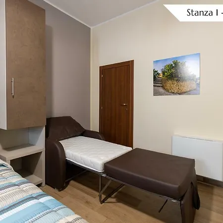 ベッド・アンド・ブレックファスト Loreto Sant'Angelo di Brolo